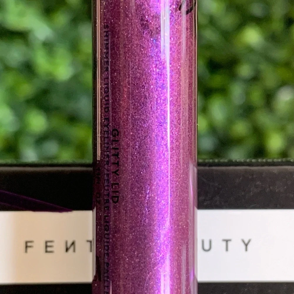 Fenty AMETHYZZ Glitty Lid Shimmer Liquid Eyeliner | NEW | Shimmer Liner | Purple - Picture 3 of 12